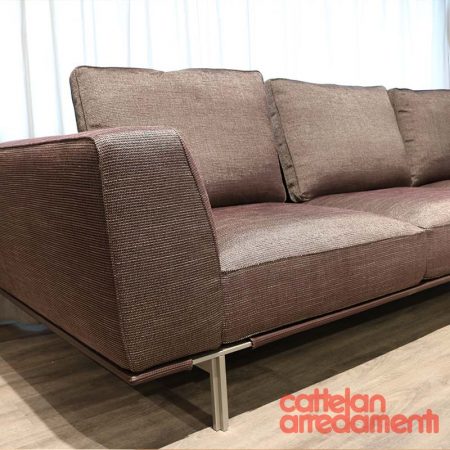 promo Gregor sofa by Molteni & C. - Image 6