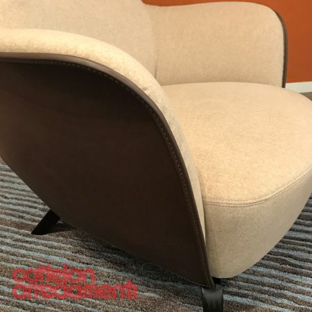 offerta poltrona Mamy Blue "Loro Piana" di Poltrona Frau - immagine 4