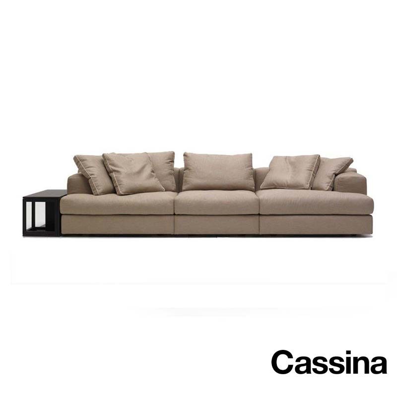 192-193-miloe-cassina-divano-sofa-design-piero-lissoni-pelle-leather-tessuto-fabric-piuma-ovatta-feather-polyester-tavolini-tables-moderno-2-1
