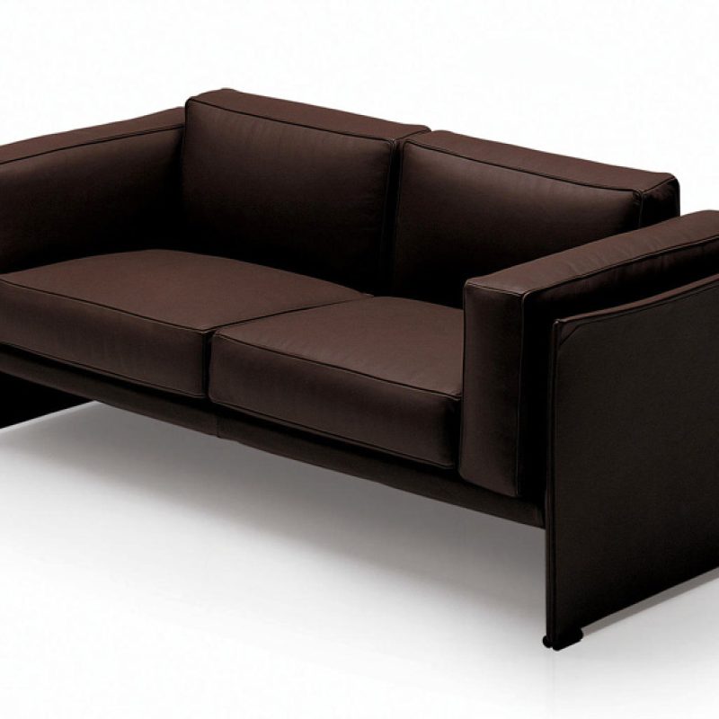 405-duc-cassina-divano-poltrona-armchair-sofa-design-mario-bellini-tessuto-pelle-fabric-leather-original-moderno-1