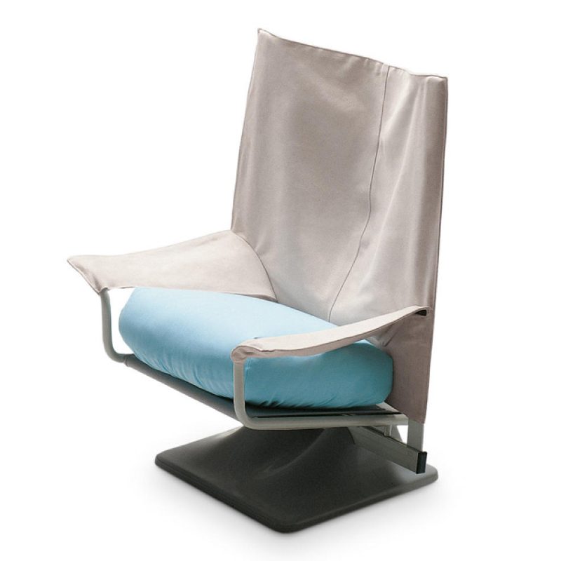 650-aeo-cassina-poltrona-armchair-design-archizoom-deganello-tessuto-pelle-leatehr-fabric-original-moderno-1