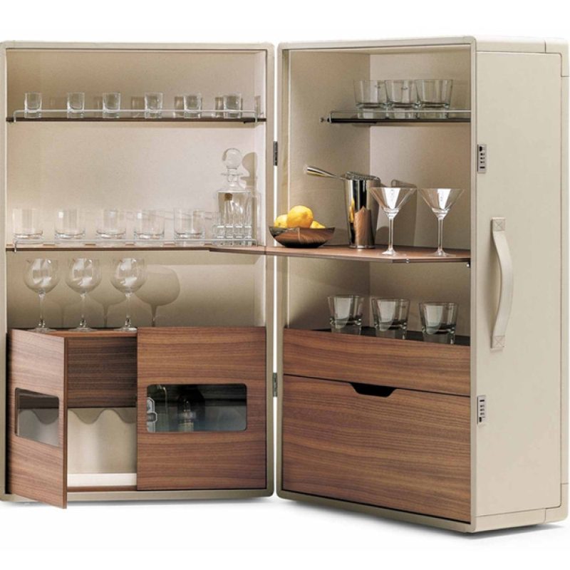 Isidoro-poltrona-frau-mobile-bar-drinks-cabinet-cuoio-saddle-leather-noce-canaletto-walnut-jean-marie-massaud-3
