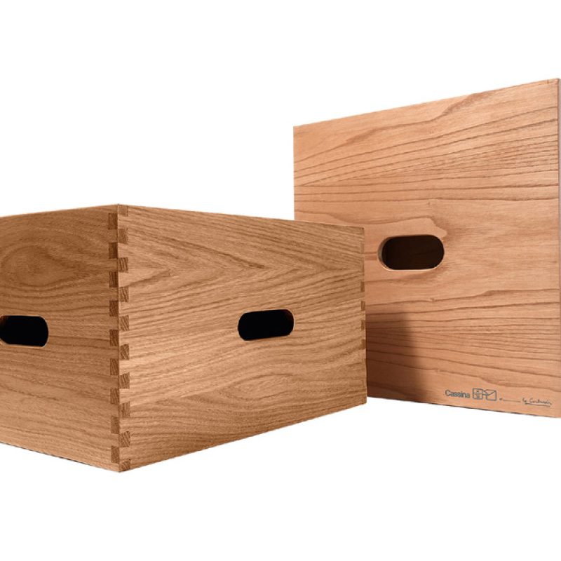 lc14-tabouret-cassina-sgabelli-stool-design-le-corbusier-original-imaestri-rovere-castagno-oak-chestnut-cabanon-maison-du-brèsil-1-1