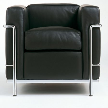 Le Corbusier LC2 armchair and sofa by Cassina (Fauteuil grand confort) - Image 9