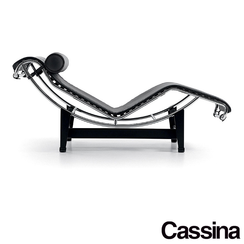 Chaiselongue Le Corbusier LC4 di Cassina (chaise longue à reglage continu)