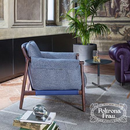 Times Lounge armchair and ottoman by Poltrona Frau - Image 5